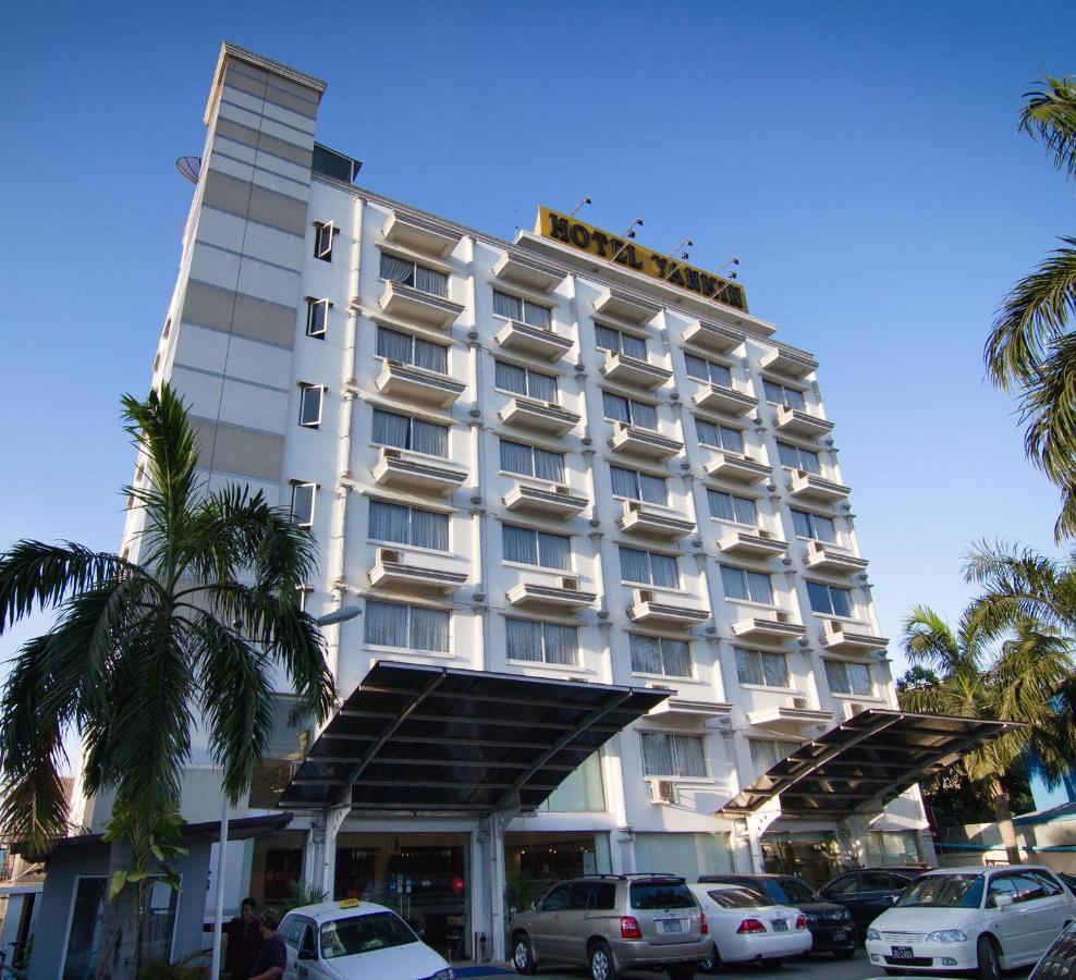 Hotel Yankin Yangon Exterior photo