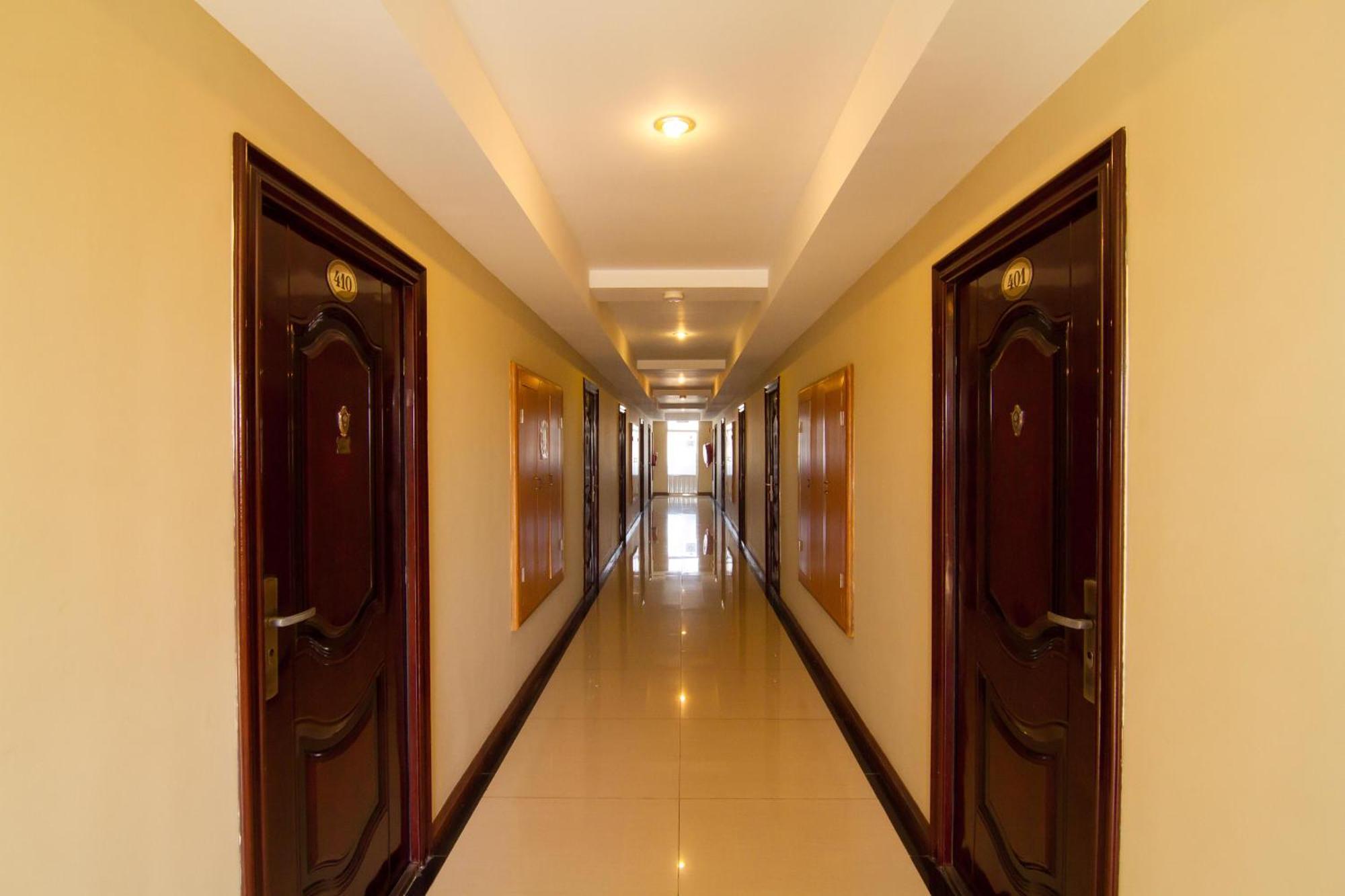 Hotel Yankin Yangon Exterior photo