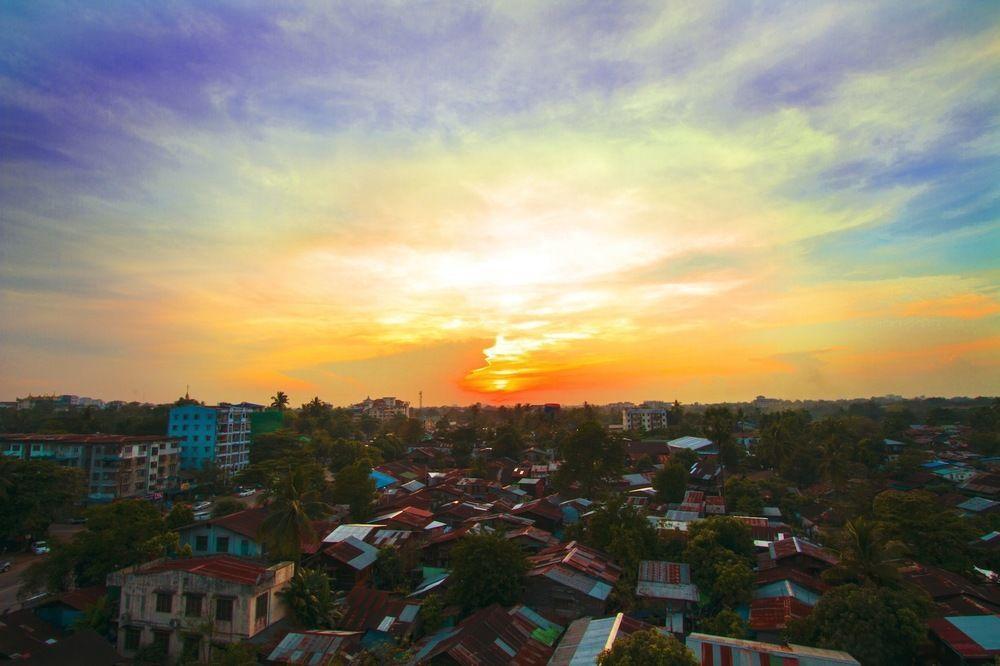 Hotel Yankin Yangon Exterior photo
