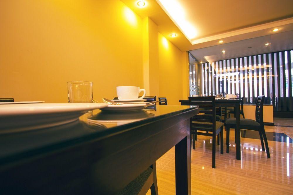 Hotel Yankin Yangon Exterior photo